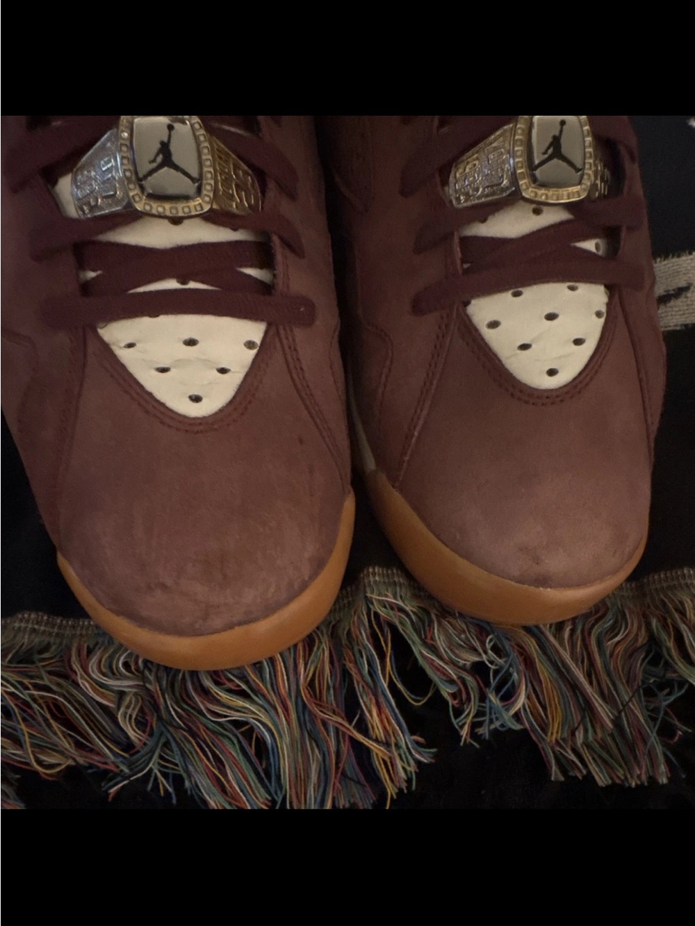 Jordan Men's Burgundy and Cream Retro Sneakers with Gold Accents - Picture 5 of 5